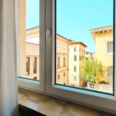 Corte Melone Rooms-Upper Floor-2