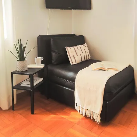Corte Melone Rooms-Upper Floor-3